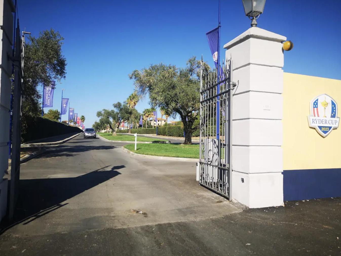 Holidays Homes Rome Golf Appartamenti Marco Simone Aeb Extérieur photo